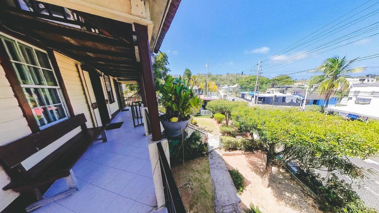 Posada Nativa Miss Trinie San Andres  Bagian luar foto