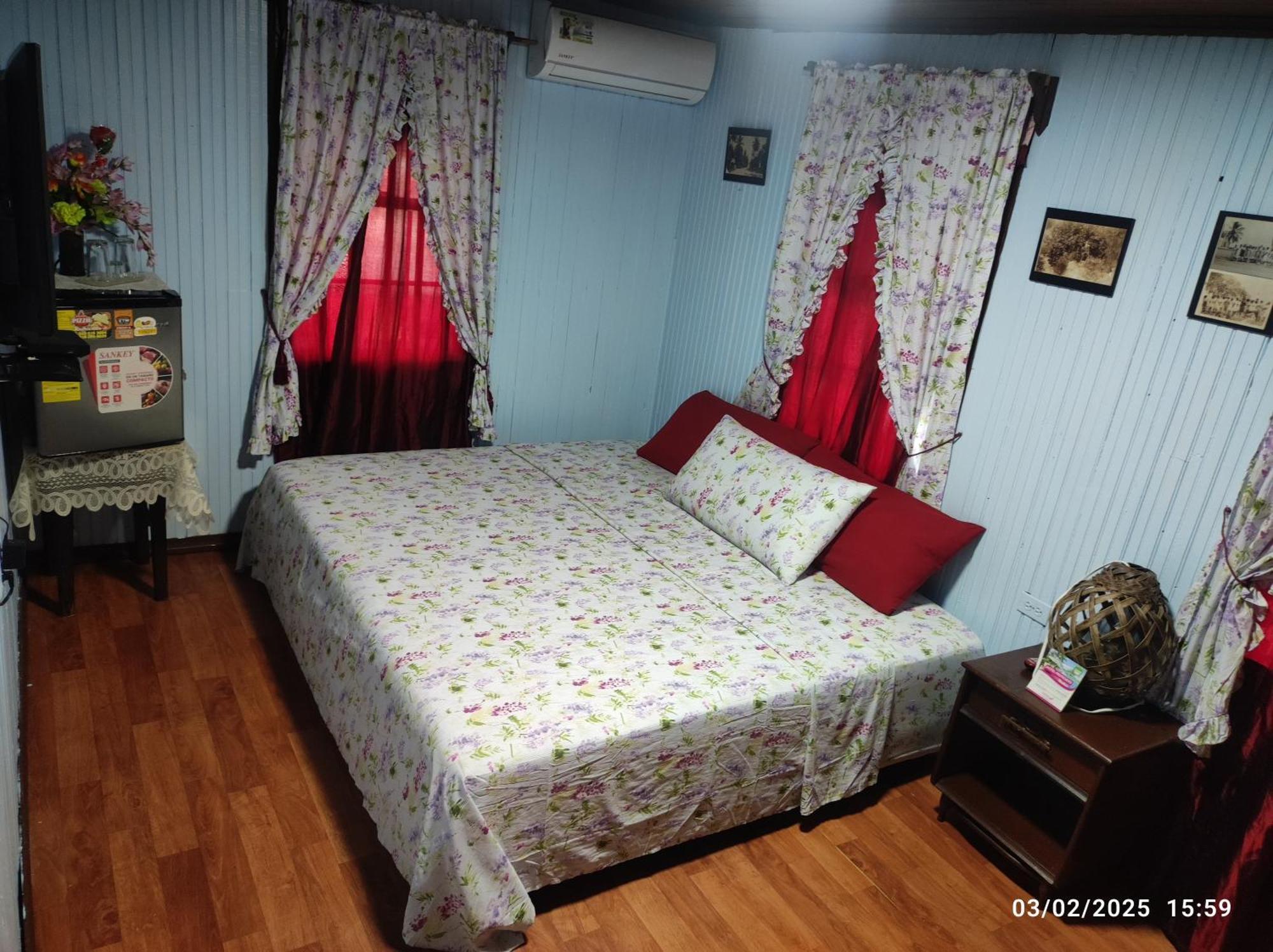 Posada Nativa Miss Trinie San Andres  Bagian luar foto